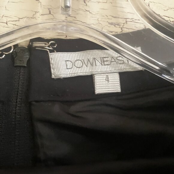 Downeast navy blue professional skirt with zip down back - Picture 2 of 4